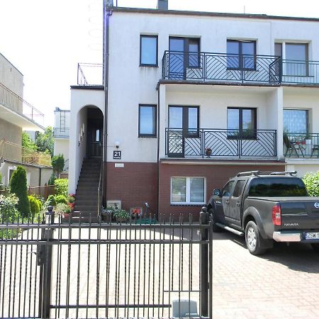 Pokoje Goscinne Zenon Nogal Swinemünde Exterior foto
