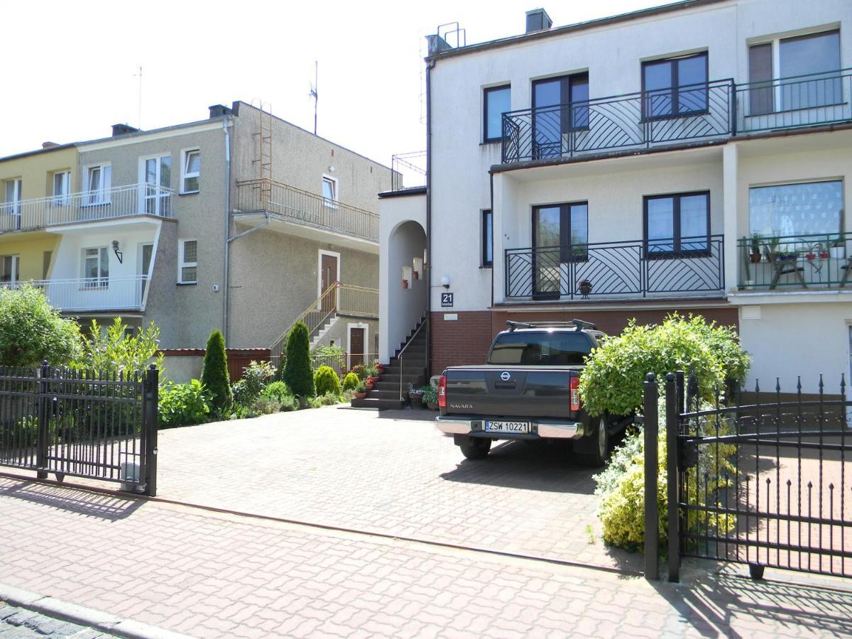 Pokoje Goscinne Zenon Nogal Swinemünde Exterior foto