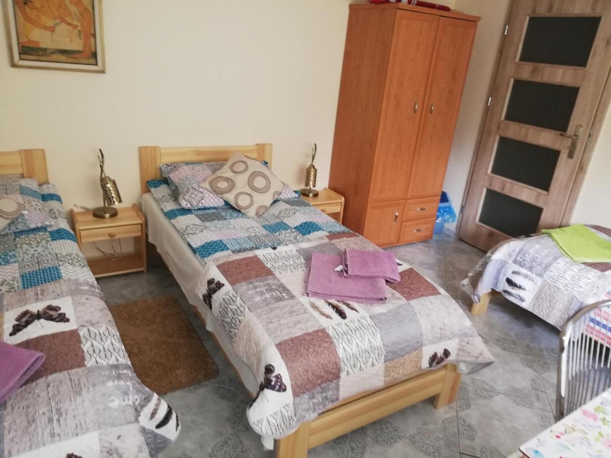 Pokoje Goscinne Zenon Nogal Swinemünde Exterior foto